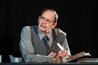 В Малом театре простятся с артистом Петром Складчиковым